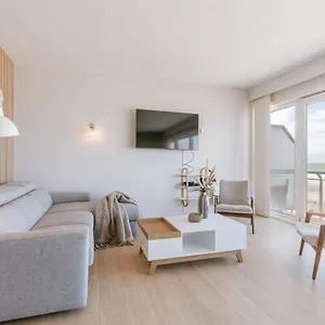 Huswell - Bright Seaview In Appartement